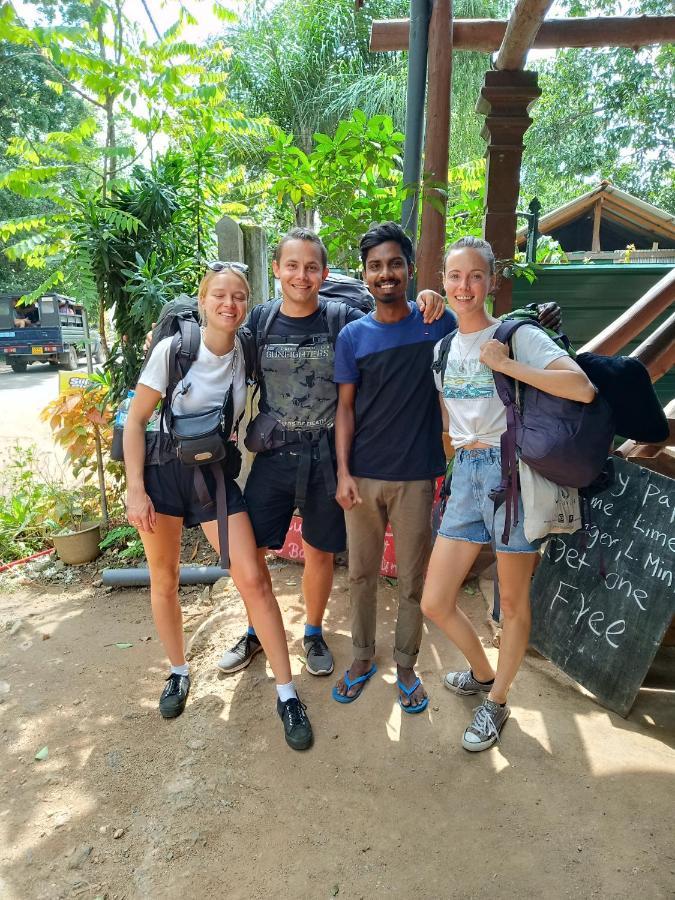 The Traveller'S Hostel & Private Rooms Sigiriya Exterior photo